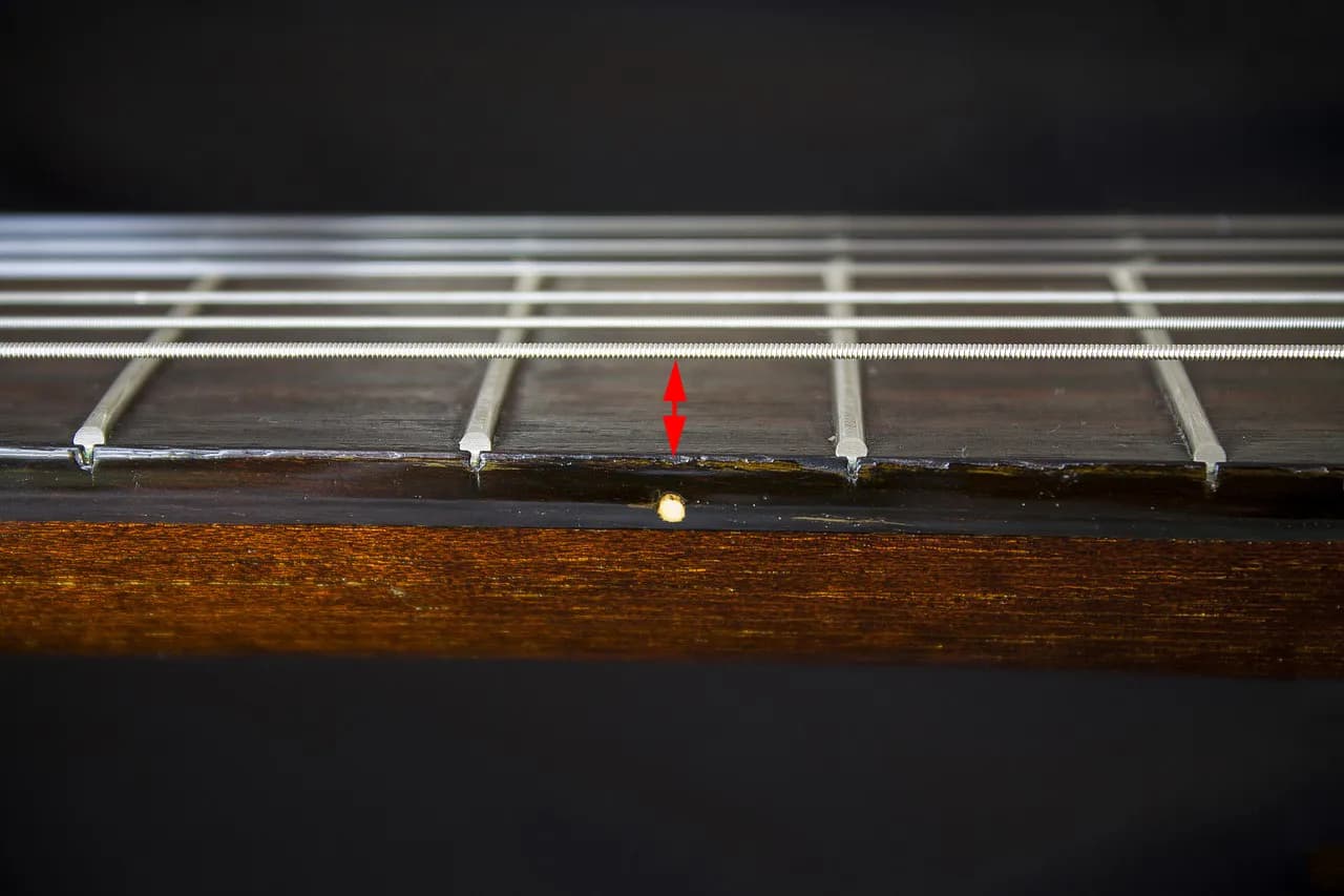 Jak ustawić gryf w gitarze elektrycznej, aby uniknąć problemów z grą